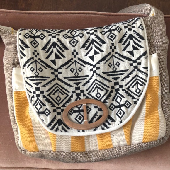 Sage and Harper Handbags - Sage and Harper Crossbody Bag